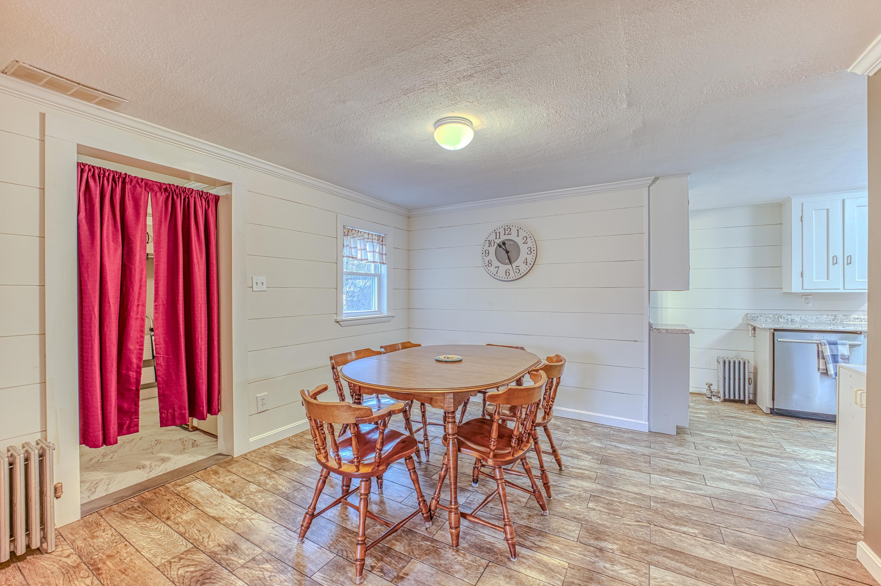 316 Highland Avenue Littleton, NH 03561 - Photo 16 of 40