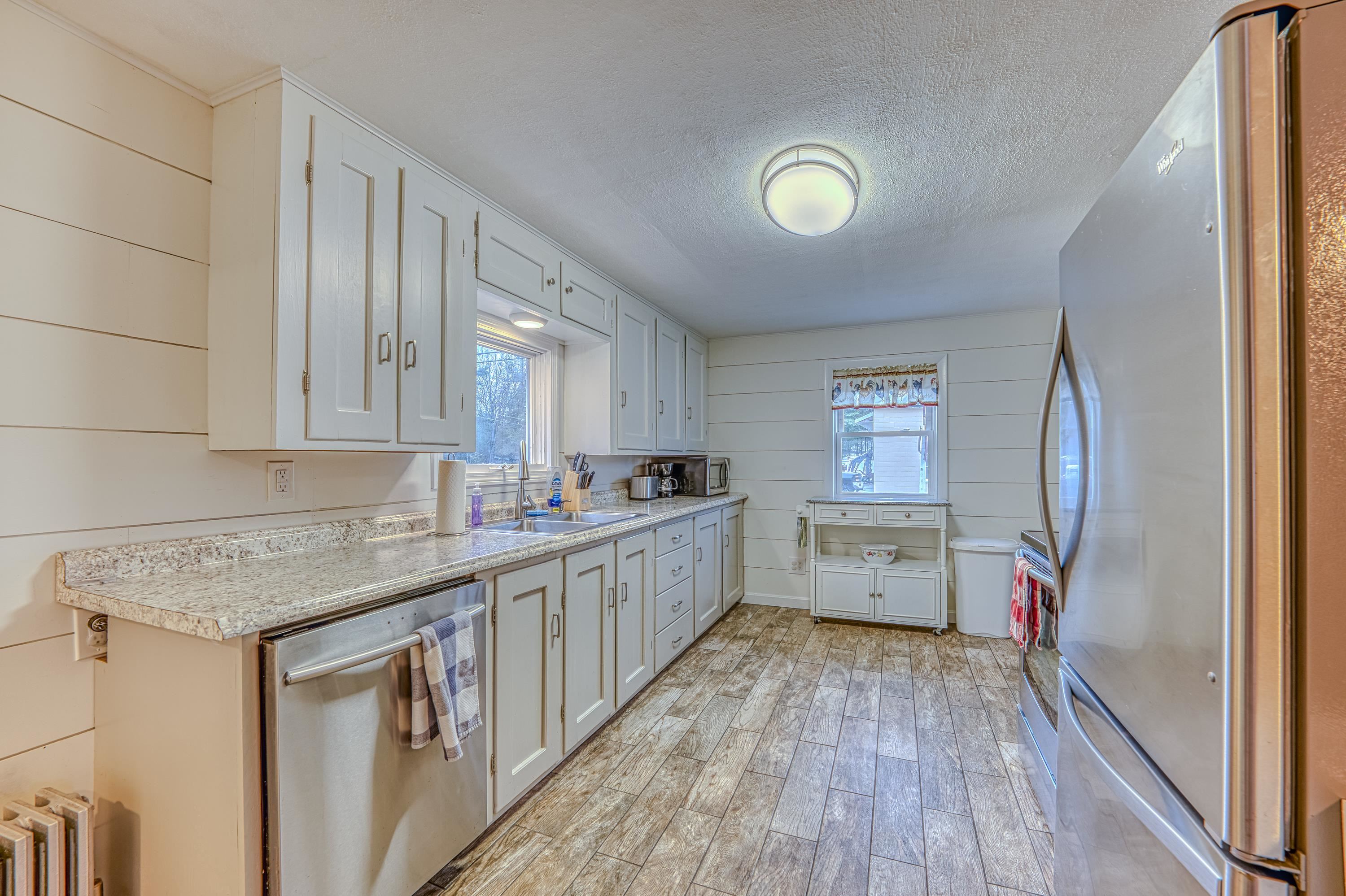 316 Highland Avenue Littleton, NH 03561 - Photo 18 of 40