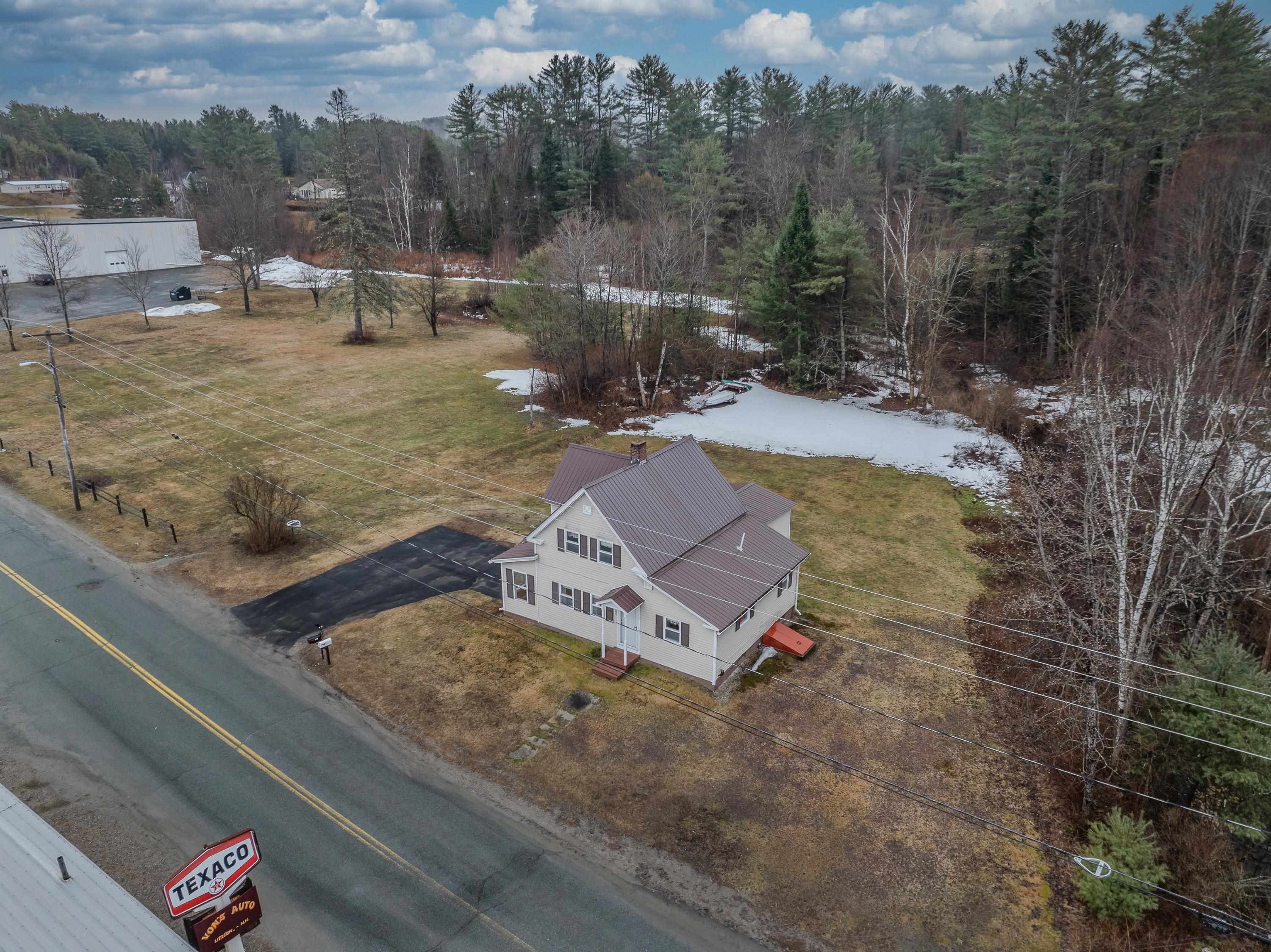 316 Highland Avenue Littleton, NH 03561 - Photo 3 of 40