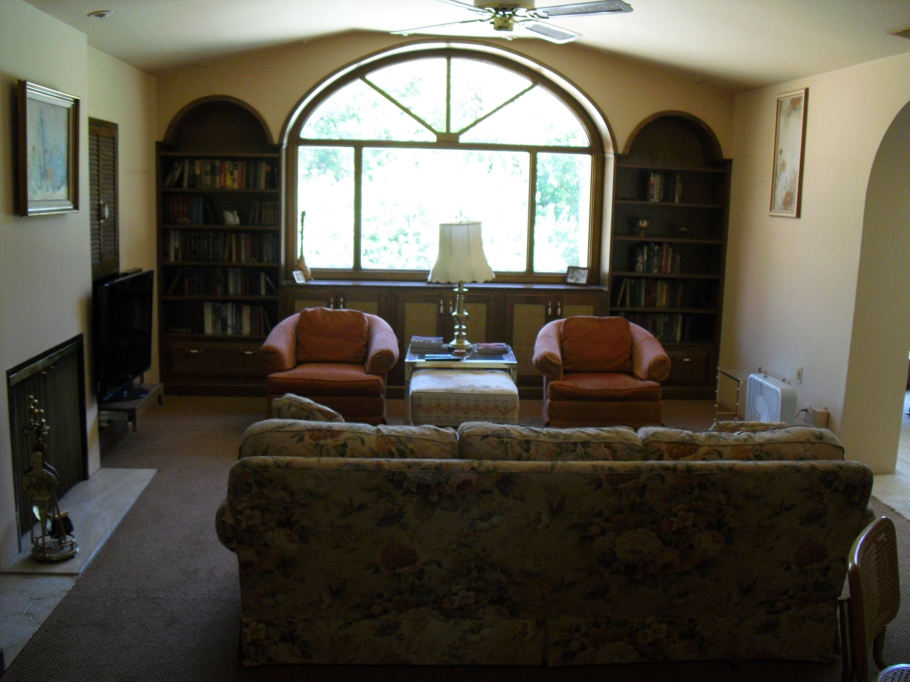 5402 East Exeter Boulevard Phoenix, AZ 85018 - Photo 6 of 12 Family Room