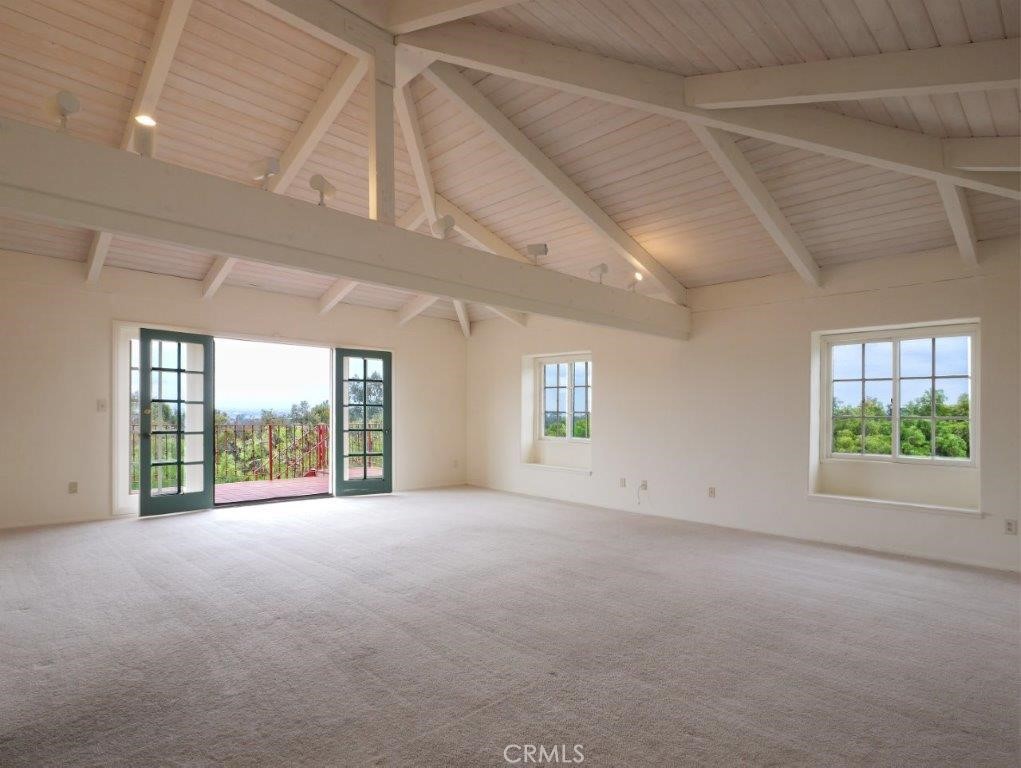 1 Yellow Brick Road Rancho Palos Verdes, CA 90275 - Photo 15 of 67 Spacious Family Room