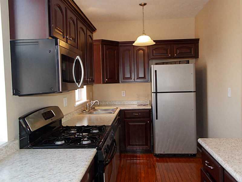 612 Darlington Road Beaver Falls, PA 15010 - Photo 10 of 14 Kitchen.