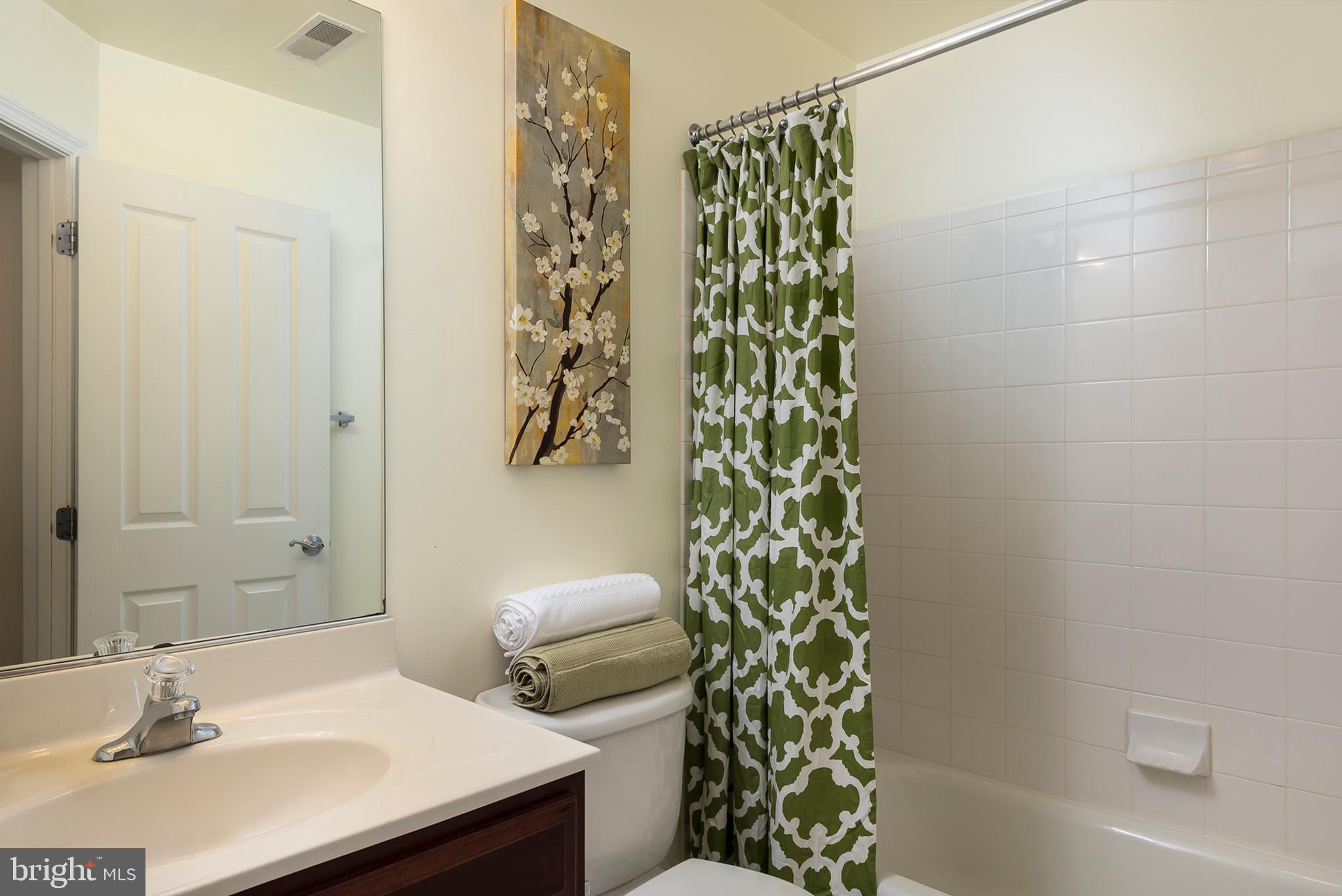 884 Ryan Street Baltimore, MD 21230 - Photo 31 of 36 Bathroom 3