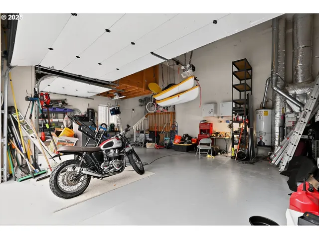 $999,999 | 8674 Southwest 168th Avenue, Beaverton, OR 97007