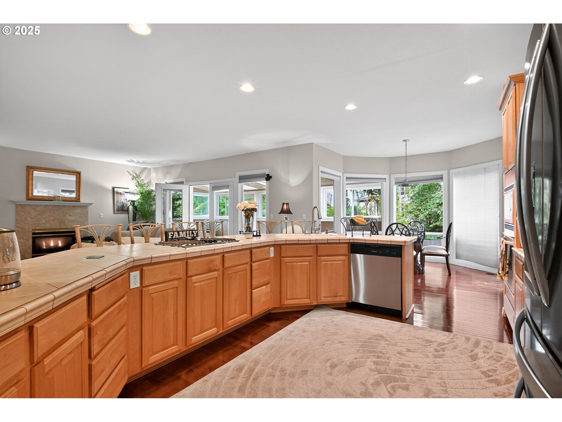 8674 Southwest 168th Avenue Beaverton, OR 97007 - Photo 28 of 40