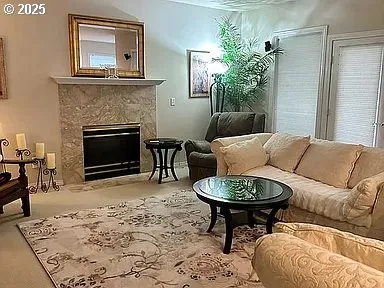 $999,999 | 8674 Southwest 168th Avenue, Beaverton, OR 97007