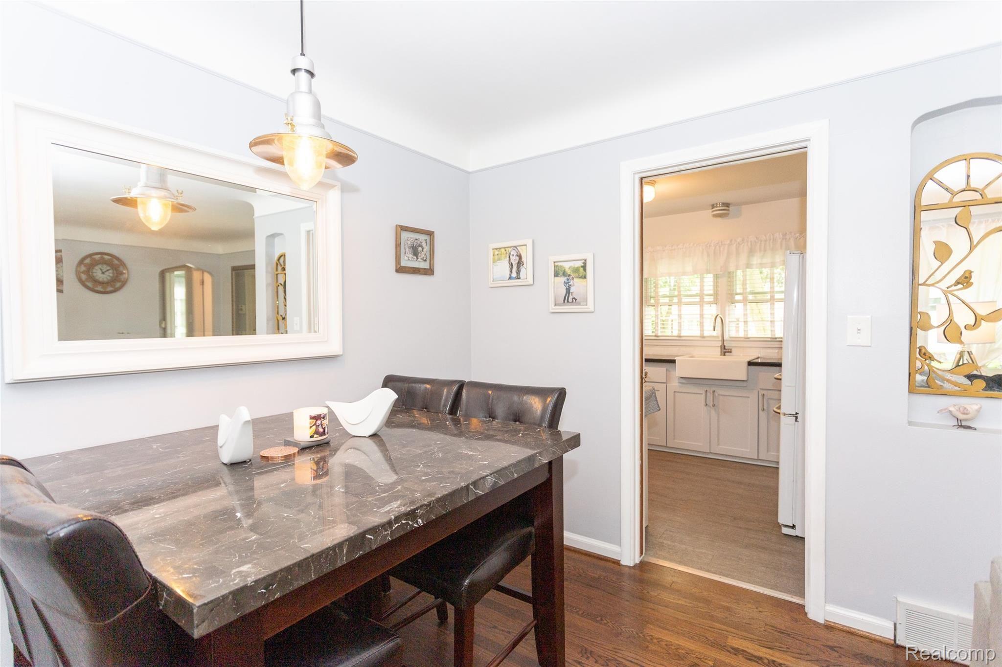 3539 Kenmore Road Berkley, MI 48072 - Photo 26 of 50 brgKEN-29.jpg