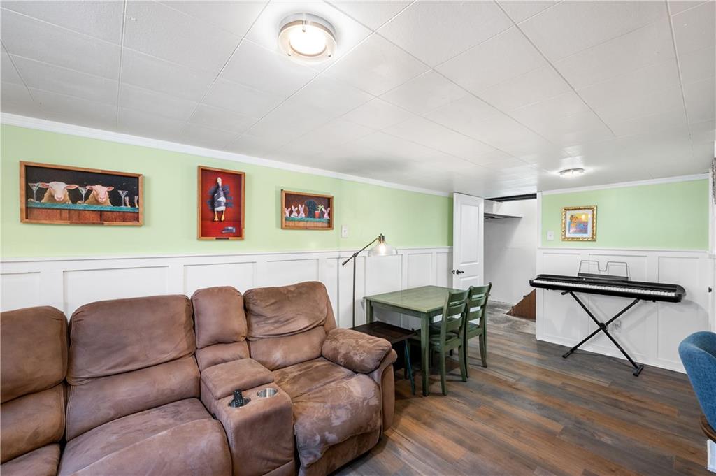 332 South Eberhart Road Butler, PA 16001 - Photo 23 of 29 Gallery Image 23