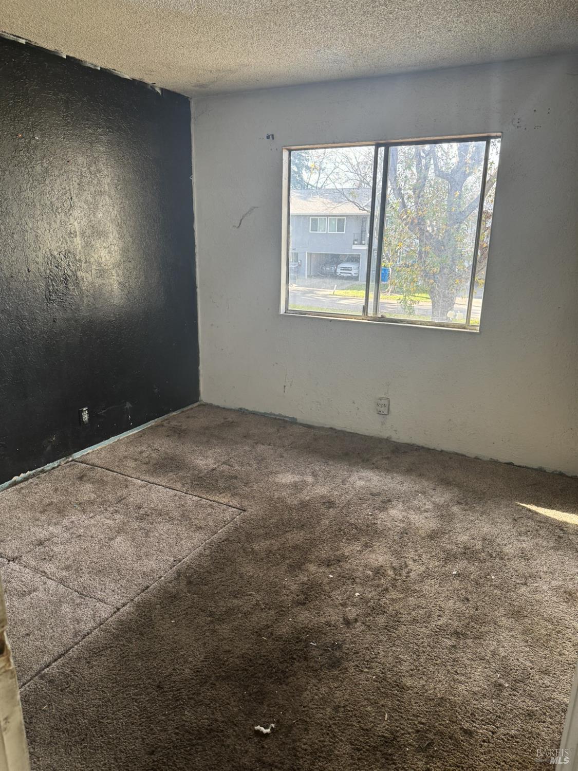 125 Del Rio Court, Unit 4 Vacaville, CA 95687 - Photo 3 of 8