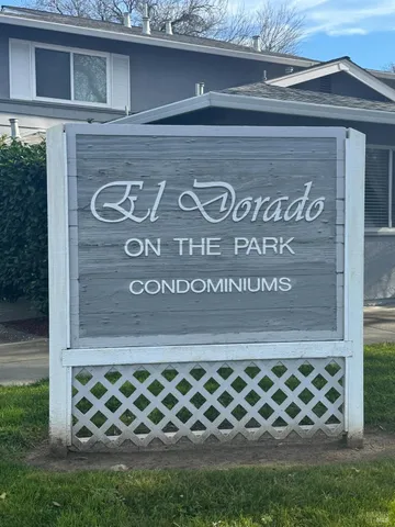 $129,000 | 125 Del Rio Court, Unit 4, Vacaville, CA 95687