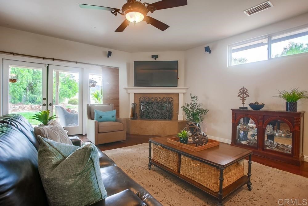 29725 Margale Lane Vista, CA 92084 - Photo 12 of 56