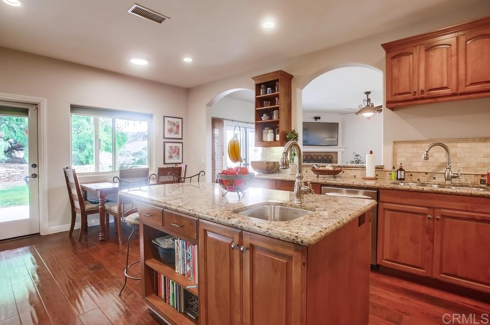 29725 Margale Lane Vista, CA 92084 - Photo 19 of 56