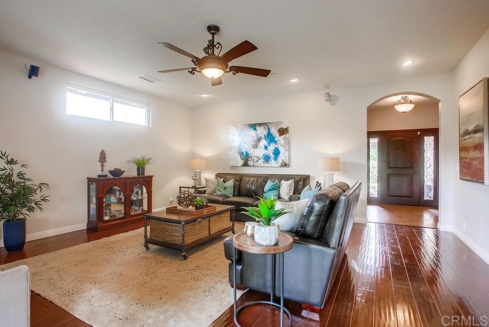 29725 Margale Lane Vista, CA 92084 - Photo 9 of 56