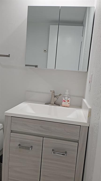 3000 East Sunrise Boulevard Fort Lauderdale, FL 33304 - Photo 5 of 14 a close view of utility room
