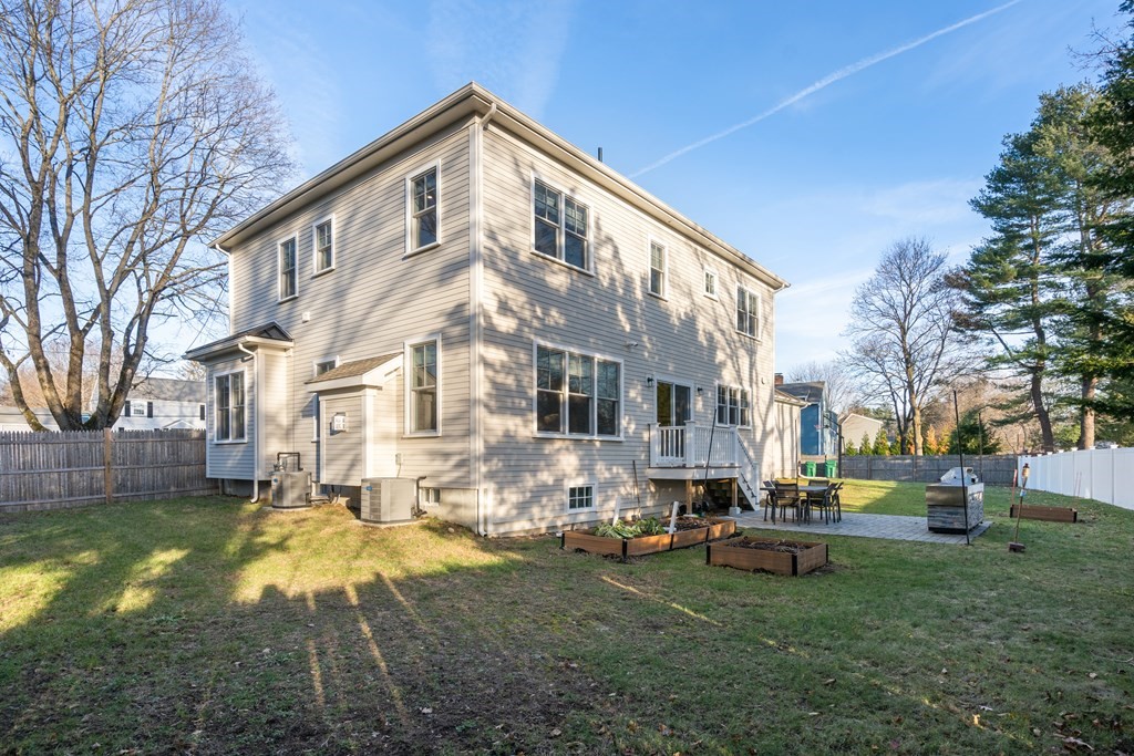 102 Greenacre Road Westwood, MA 02090 - Photo 21 of 21 Gallery Image 21