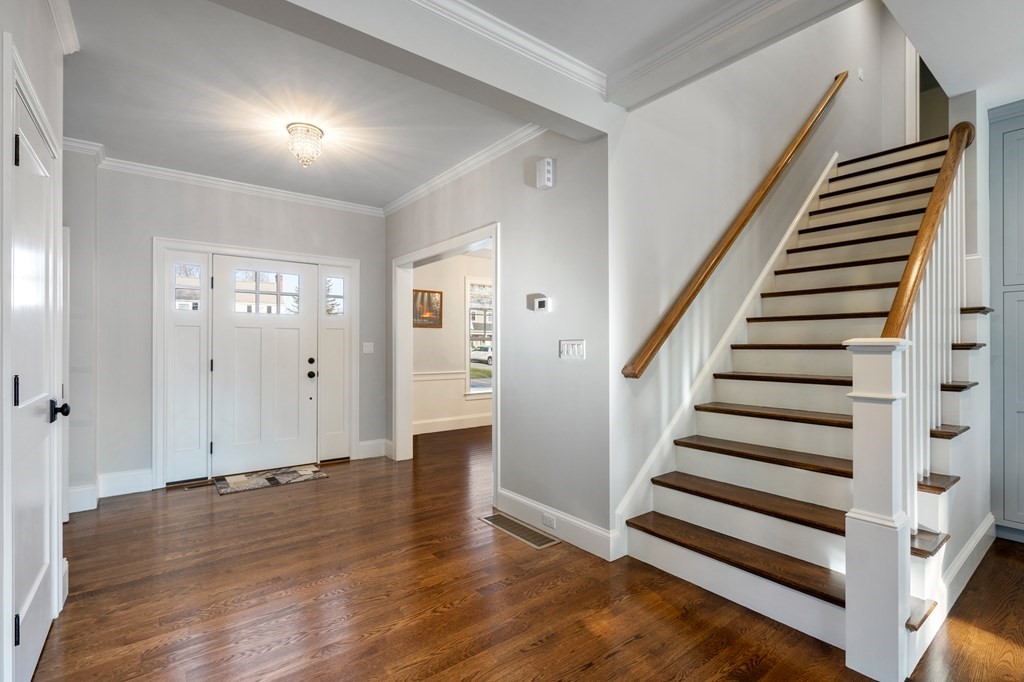 102 Greenacre Road Westwood, MA 02090 - Photo 3 of 21 Gallery Image 3