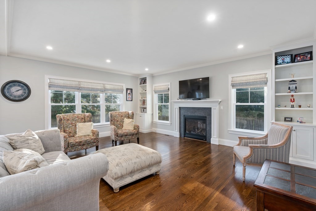 102 Greenacre Road Westwood, MA 02090 - Photo 7 of 21 Gallery Image 7