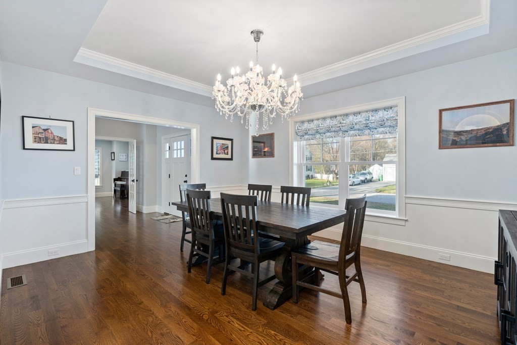 102 Greenacre Road Westwood, MA 02090 - Photo 9 of 21 Gallery Image 9