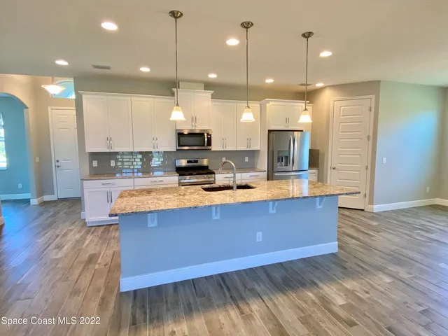 $3,600 | 7397 Bluemink Lane, Melbourne, FL 32940