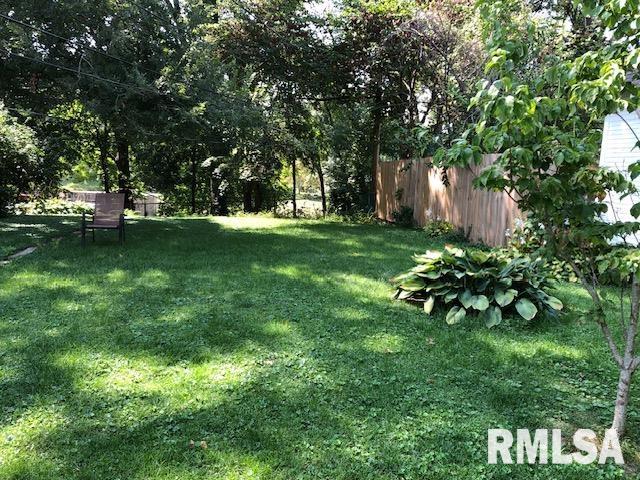 1529 North 3rd Street Springfield, IL 62702 - Photo 5 of 25