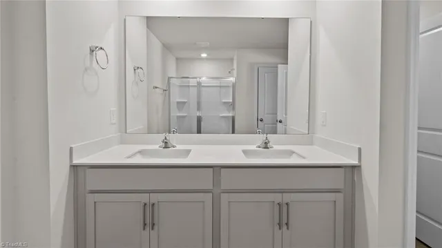 $299,000 | 326 Owens Rdg Way, Lexington, NC 27292