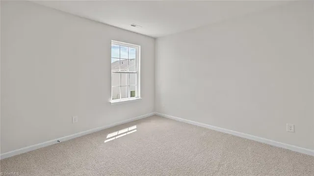 $299,000 | 326 Owens Rdg Way, Lexington, NC 27292