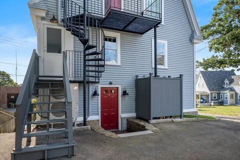 $1,250,000 | 29 Fuller Street, Gloucester, MA 01930