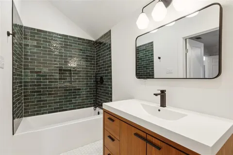 $1,039,000 | 9427 Hobart Street, Dallas, TX 75218