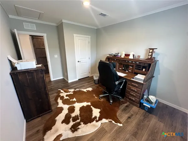 $585,000 | 838 East Oak Street, Goliad, TX 77963