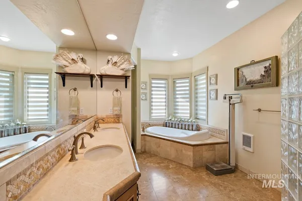 $1,549,000 | 4532 Oak Road, Ontario, OR 97914