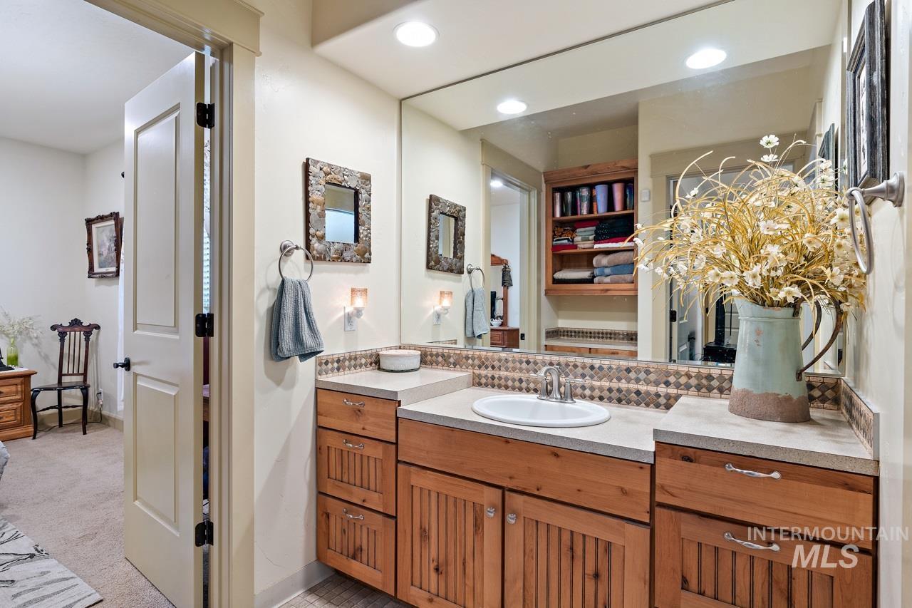 4532 Oak Road Ontario, OR 97914 - Photo 15 of 47