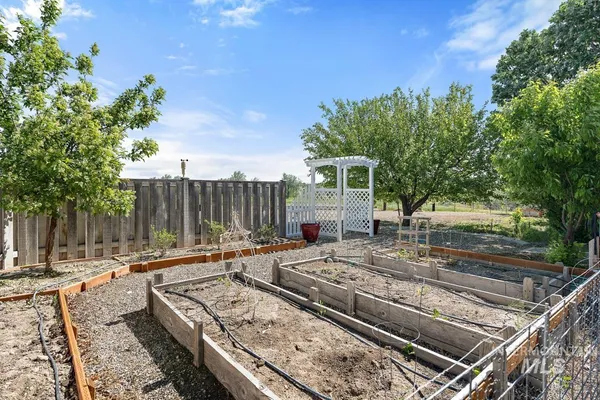 $1,549,000 | 4532 Oak Road, Ontario, OR 97914