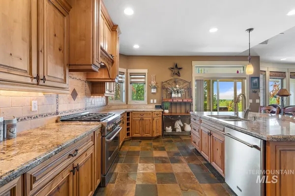 $1,549,000 | 4532 Oak Road, Ontario, OR 97914