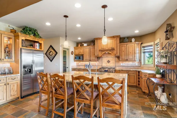 $1,549,000 | 4532 Oak Road, Ontario, OR 97914