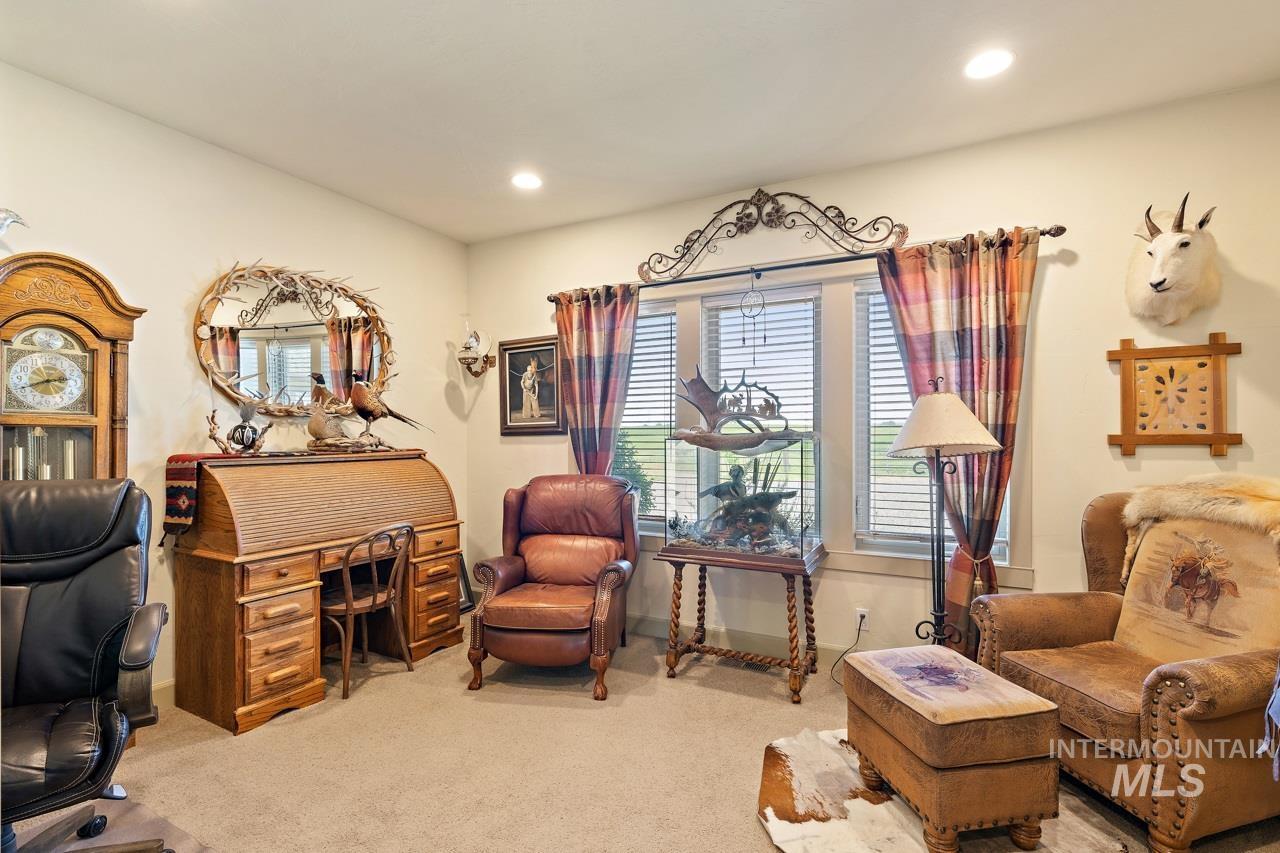 4532 Oak Road Ontario, OR 97914 - Photo 9 of 47