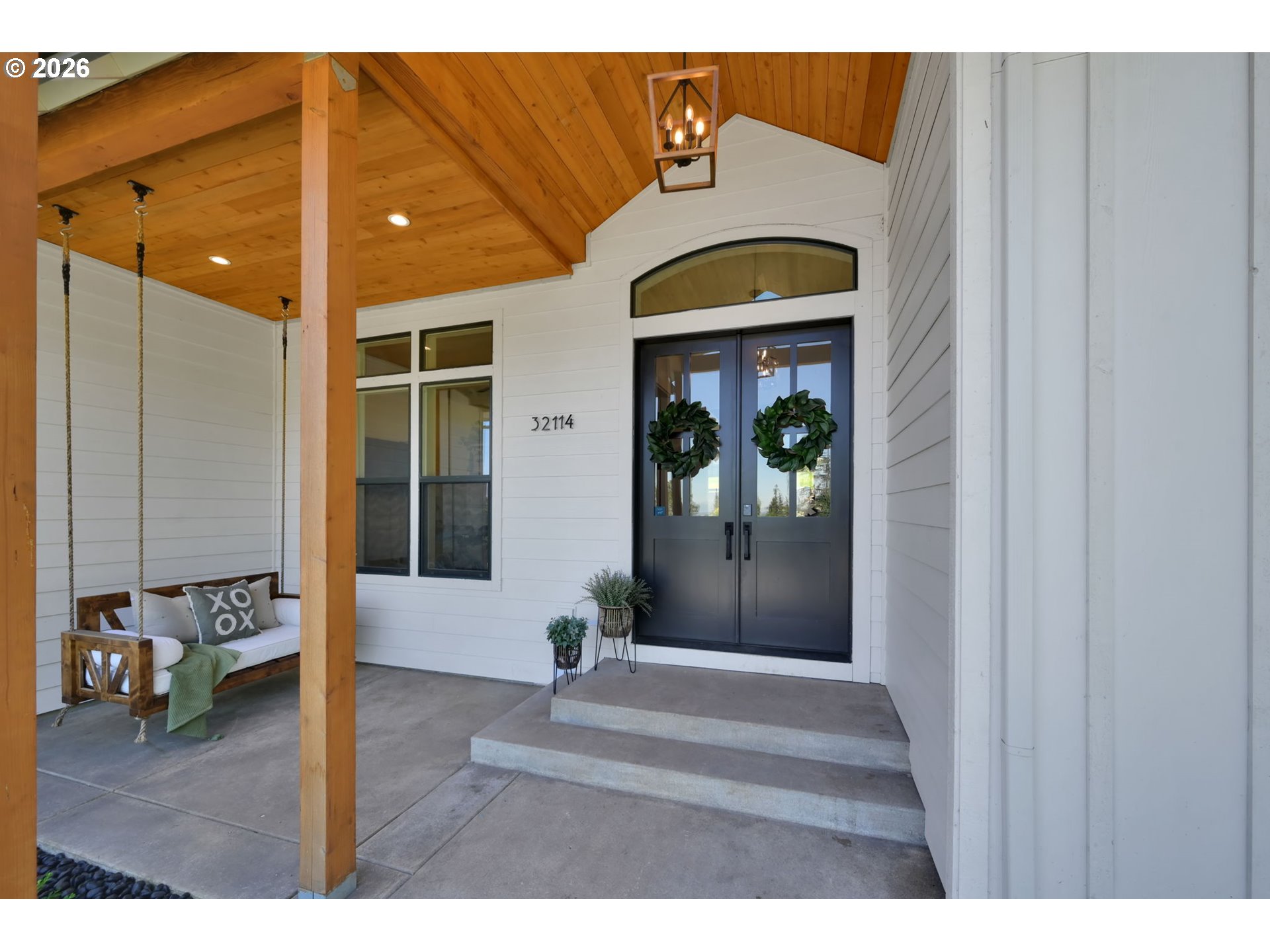 32114 Deberry Road Creswell, OR 97426 - Photo 5 of 48 Porch