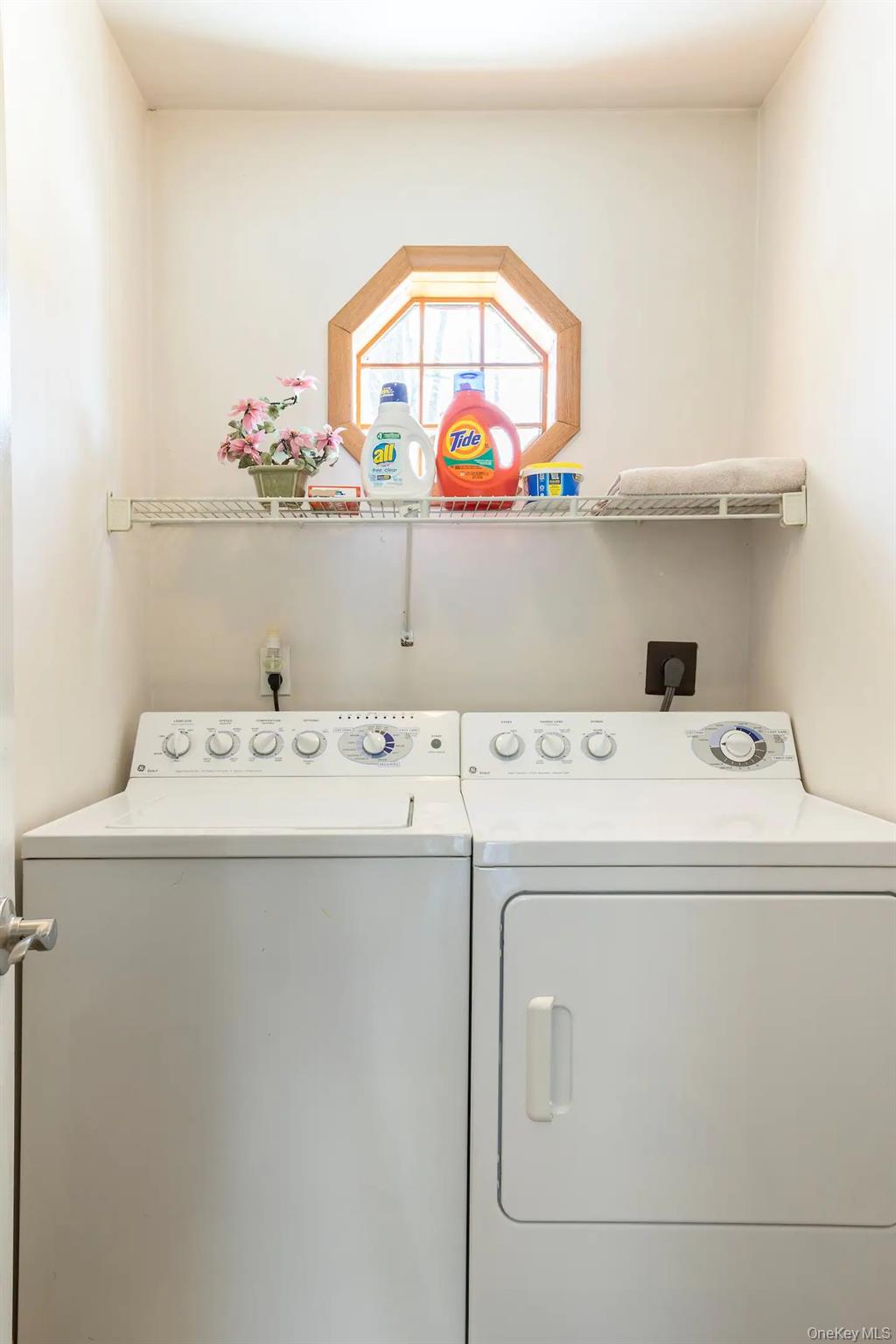33 South Liberty Road Liberty, NY 12754 - Photo 11 of 12 a utility room with dryer and washer