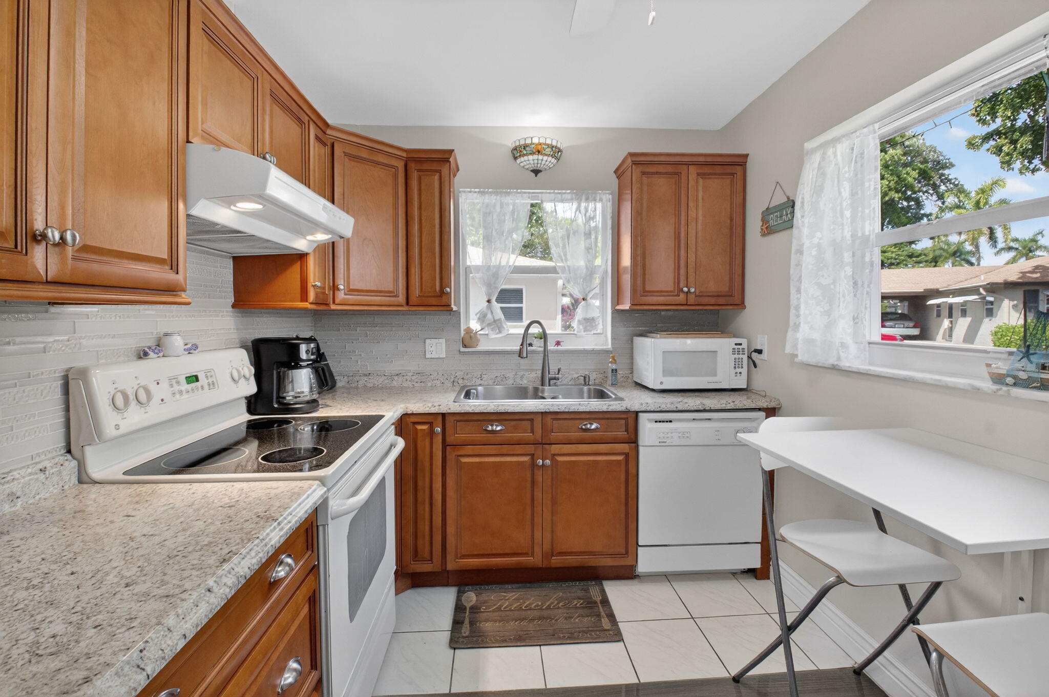 149 Mockingbird Lane, Unit 149 Delray Beach, FL 33445 - Photo 19 of 61 19-web-or-mls-DSC_2687