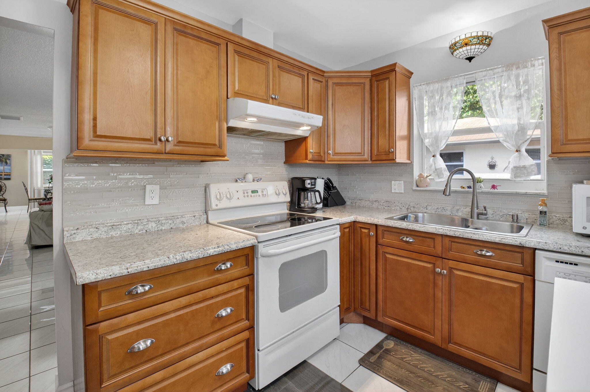 149 Mockingbird Lane, Unit 149 Delray Beach, FL 33445 - Photo 20 of 61 20-web-or-mls-DSC_2692