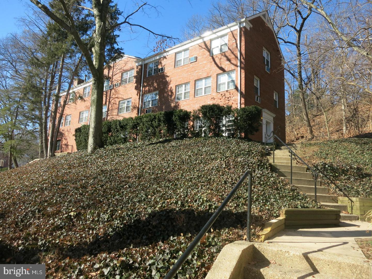 1613 Preston Road Alexandria, VA 22302 - Photo 1 of 25