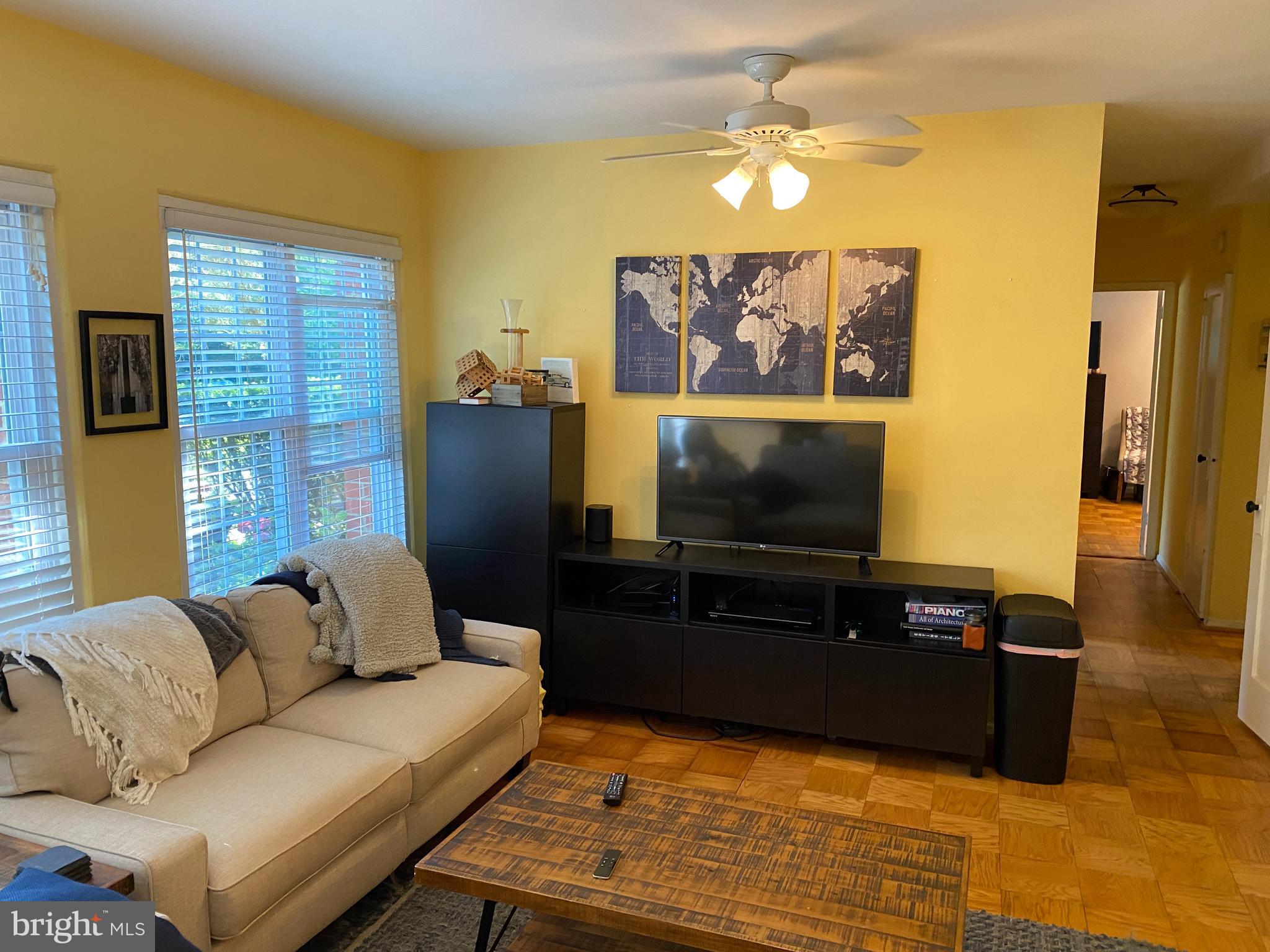 1613 Preston Road Alexandria, VA 22302 - Photo 3 of 25