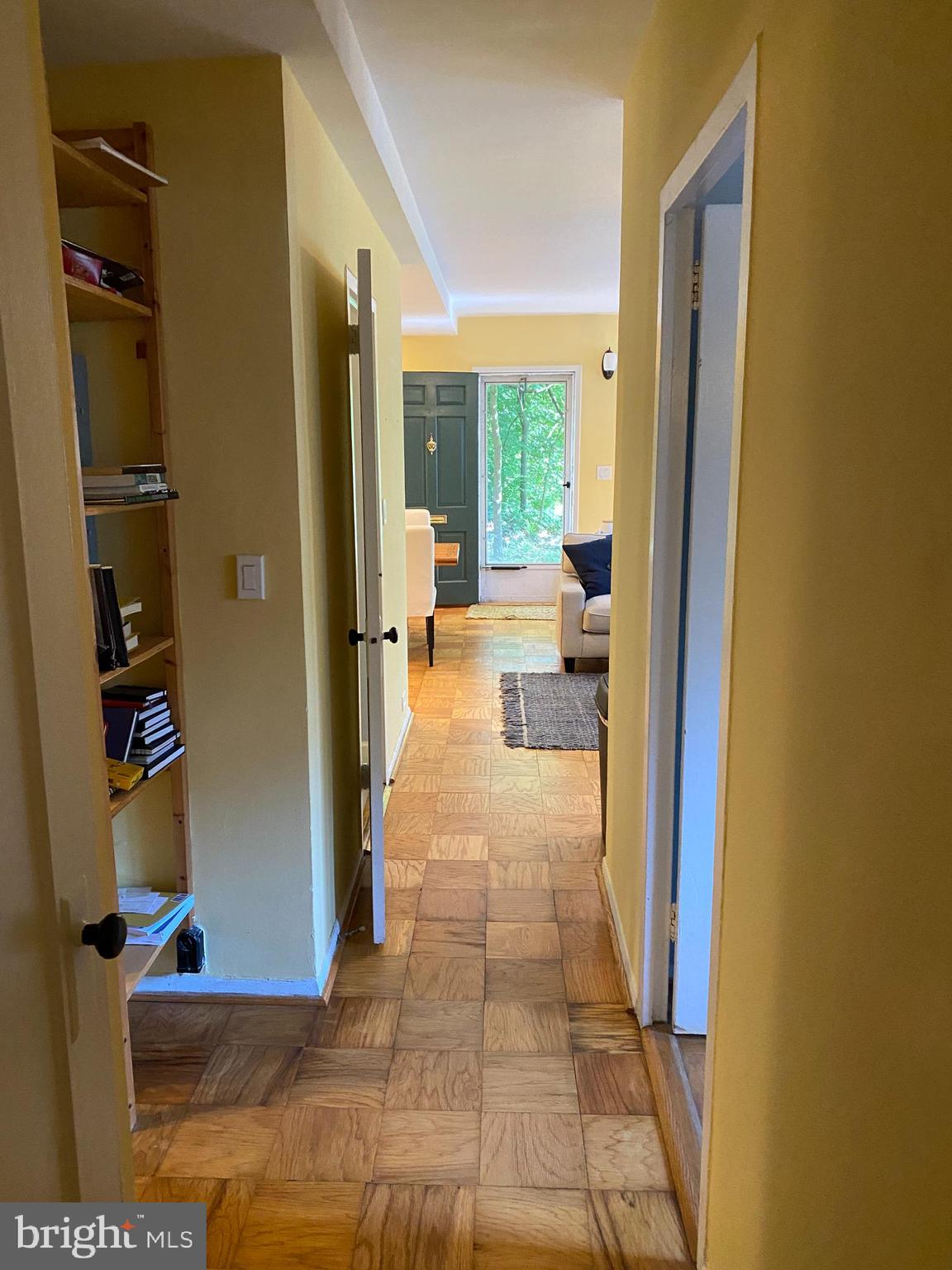 1613 Preston Road Alexandria, VA 22302 - Photo 5 of 25