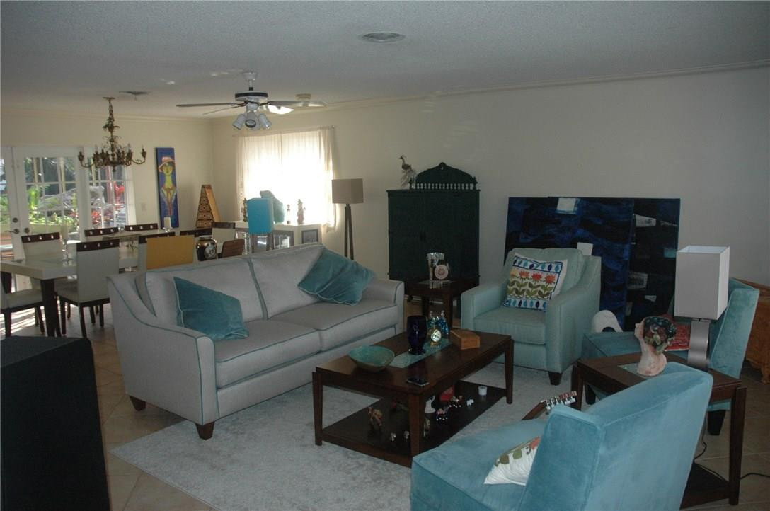 4308 Madison Street Hollywood, FL 33021 - Photo 4 of 15 Photo 4