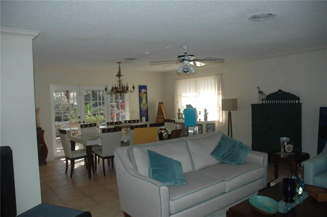 4308 Madison Street Hollywood, FL 33021 - Photo 5 of 15 Photo 5