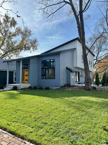 $699,900 | 1111 New Jersey Street, Lawrence, KS 66044