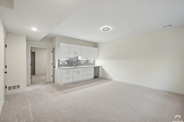 $699,900 | 1111 New Jersey Street, Lawrence, KS 66044