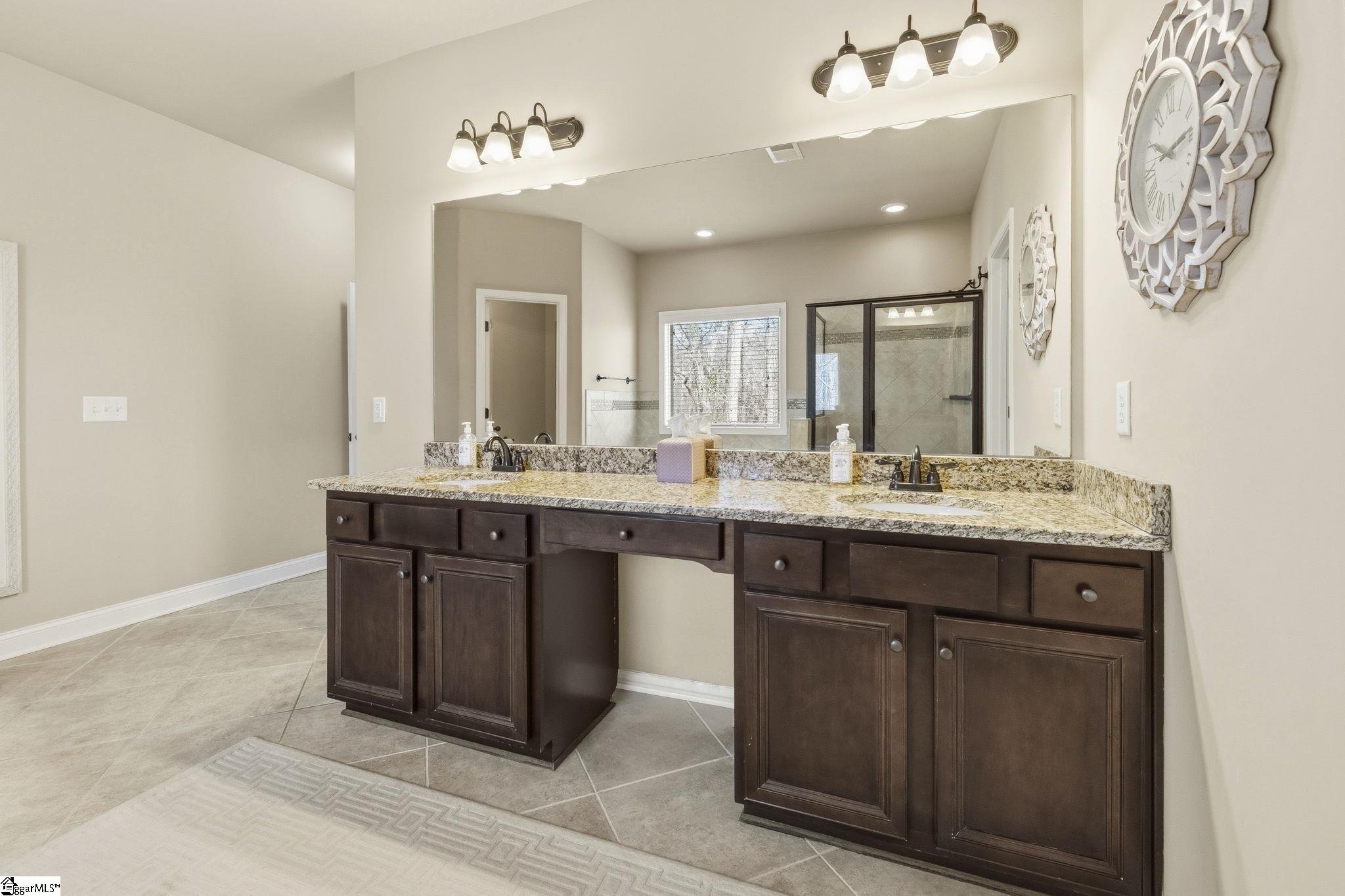 14 Leafmore Court Simpsonville, SC 29680 - Photo 14 of 40