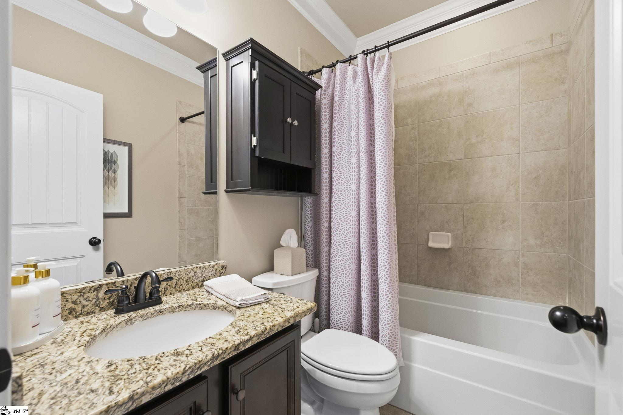 14 Leafmore Court Simpsonville, SC 29680 - Photo 6 of 40