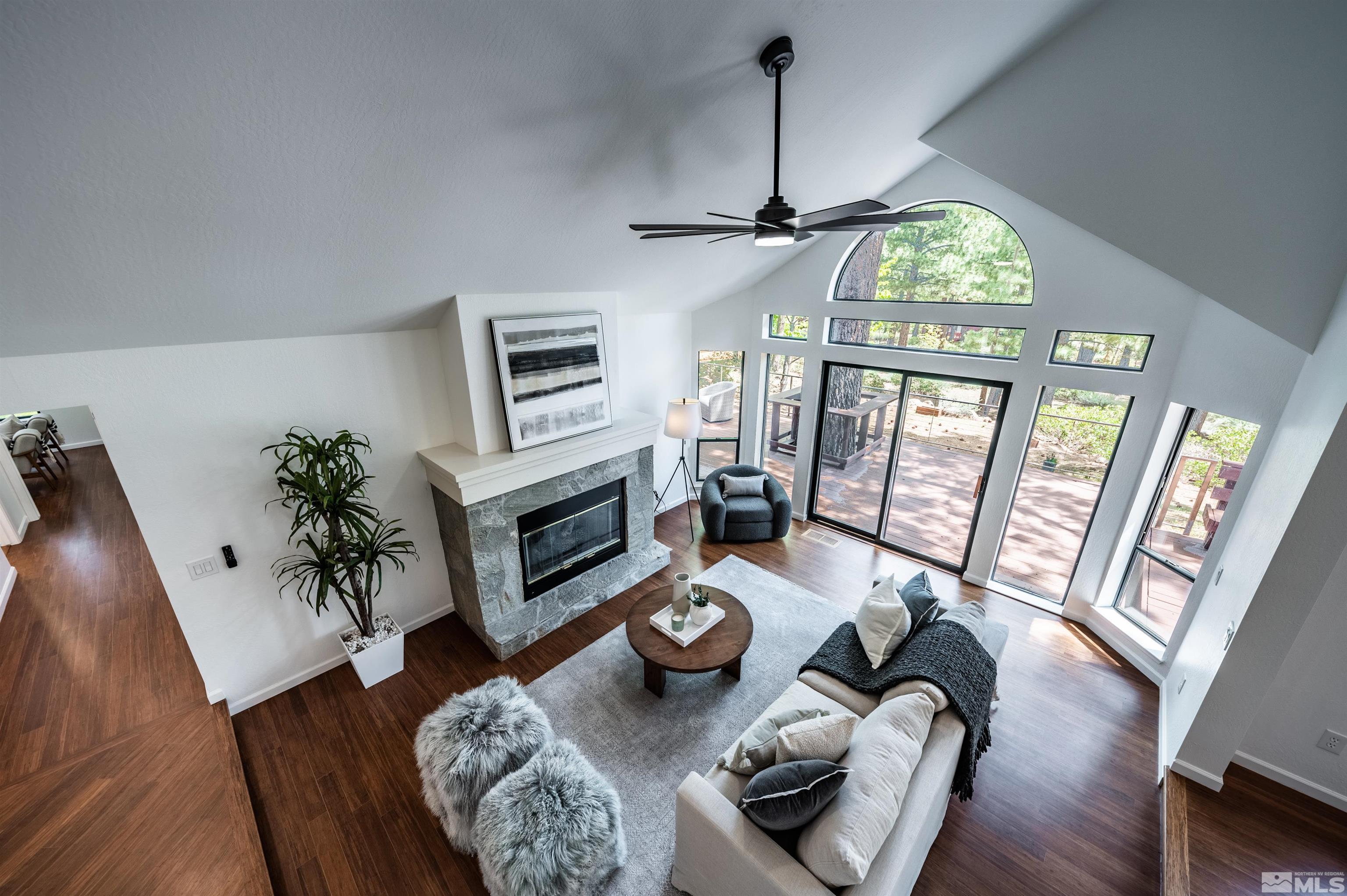 305 Douglas Fir Circle Reno, NV 89511 - Photo 8 of 40 Photo 8