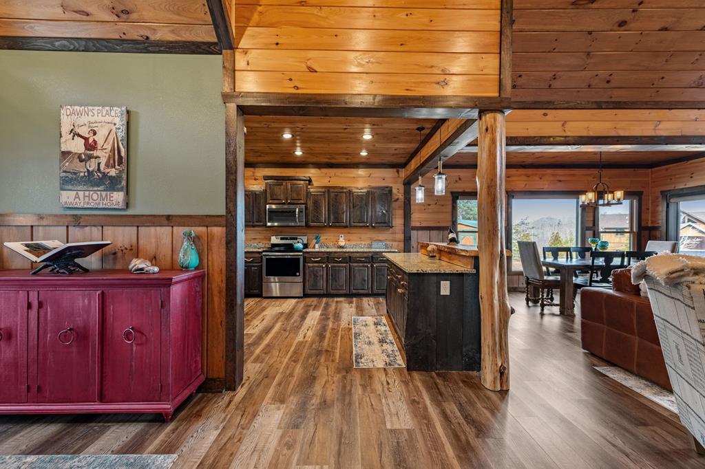 360 Hope Drive Blue Ridge, GA 30513 - Photo 15 of 92